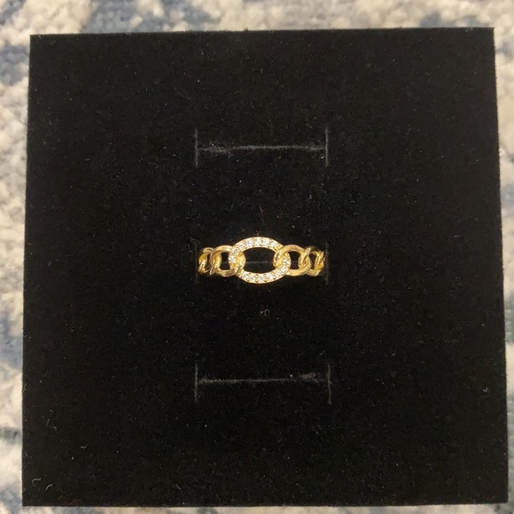 10k Yellow Gold Link Ring - Picture 6 of 7